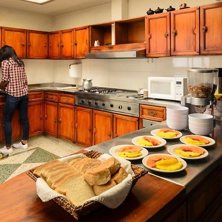 Hostal La Pinta 보고타 외부 사진