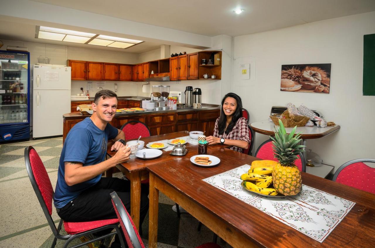 Hostal La Pinta 보고타 외부 사진
