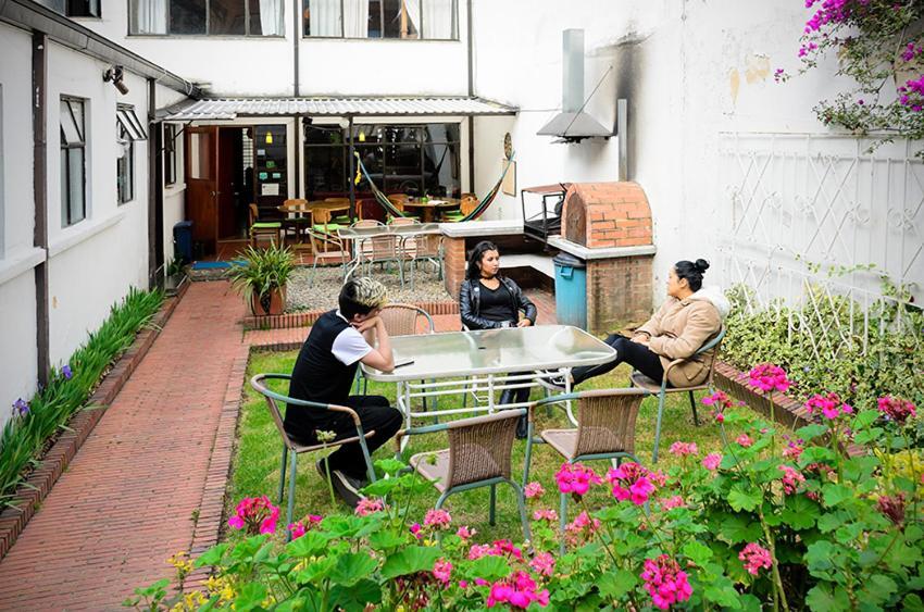Hostal La Pinta 보고타 외부 사진