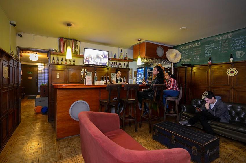 Hostal La Pinta 보고타 외부 사진
