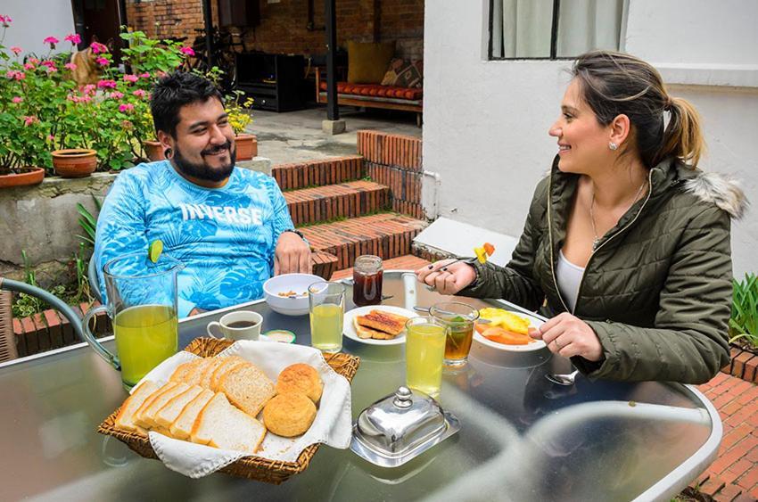 Hostal La Pinta 보고타 외부 사진